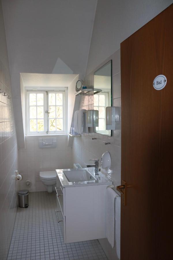 Klosterschaenke Hude Hotel Ferienwohnungen Restaurant Cafe ภายนอก รูปภาพ